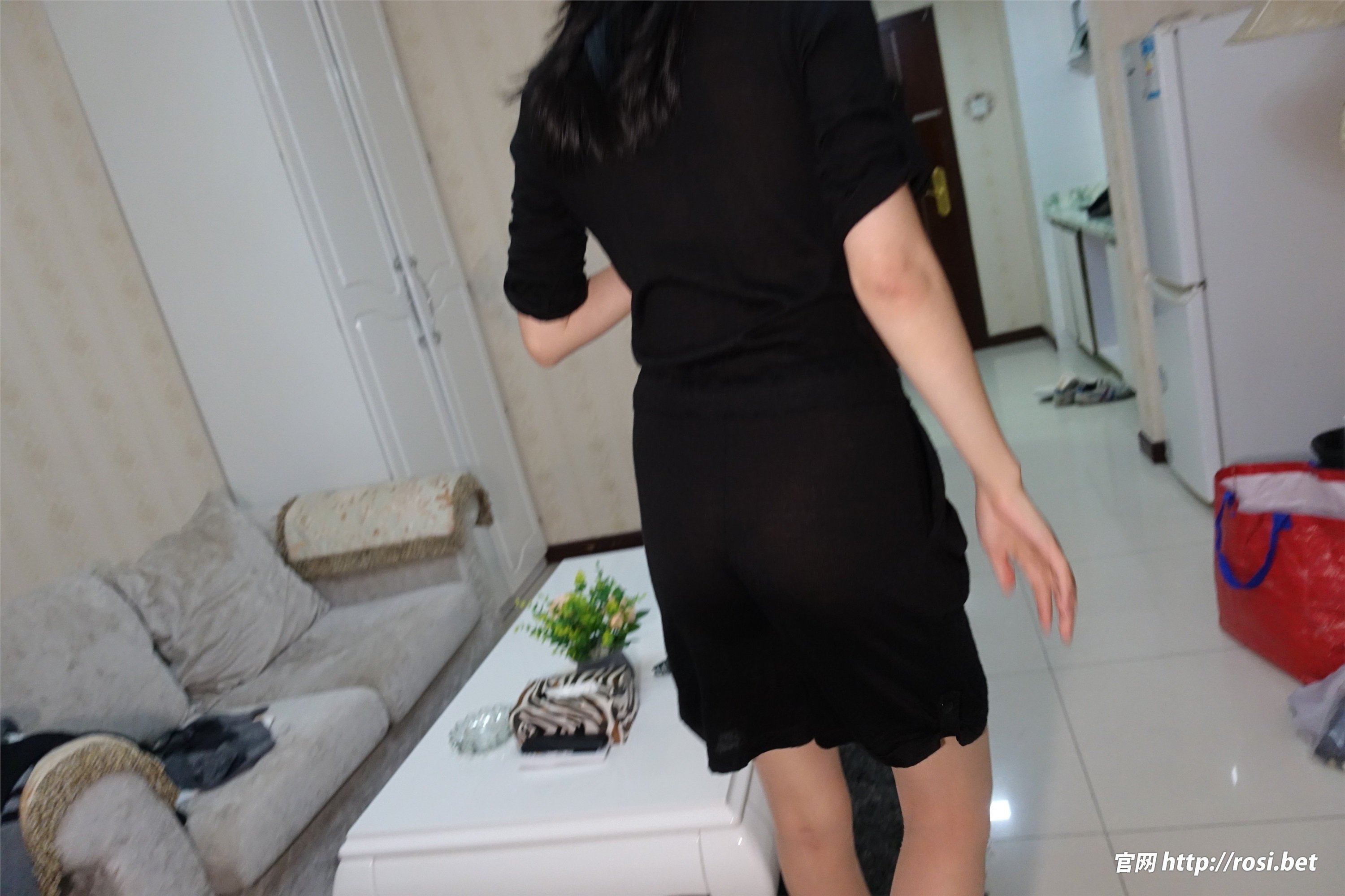 ROSI写真 2023.11.23 NO.4371